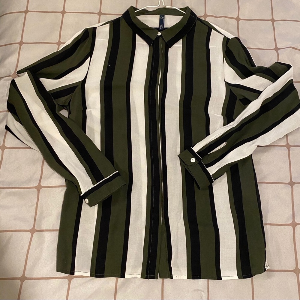 BOTTOM DOWN SHIRT